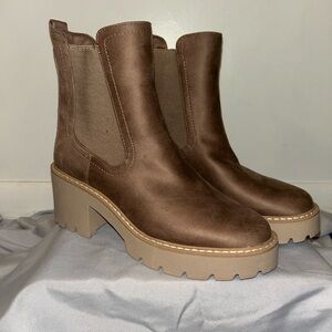 NWOT Dolce Vita Tall Ankle Boots